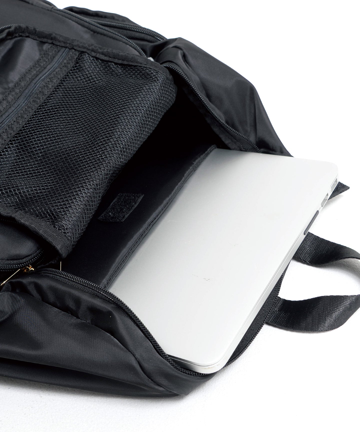 Arnold Palmer マルチポケット リュック